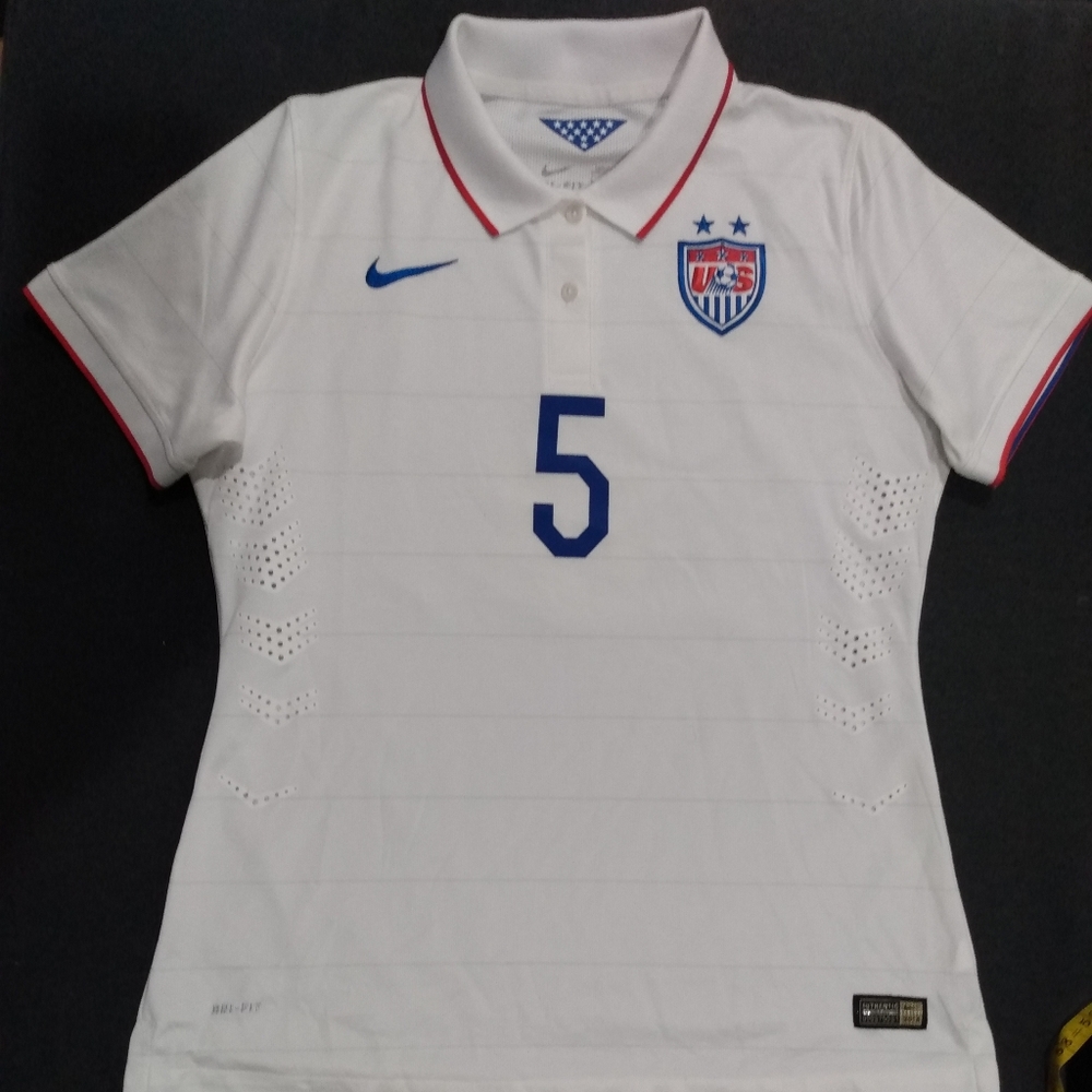 2014/15 Nike USA Soccer Women's fitted Large Besler Jersey